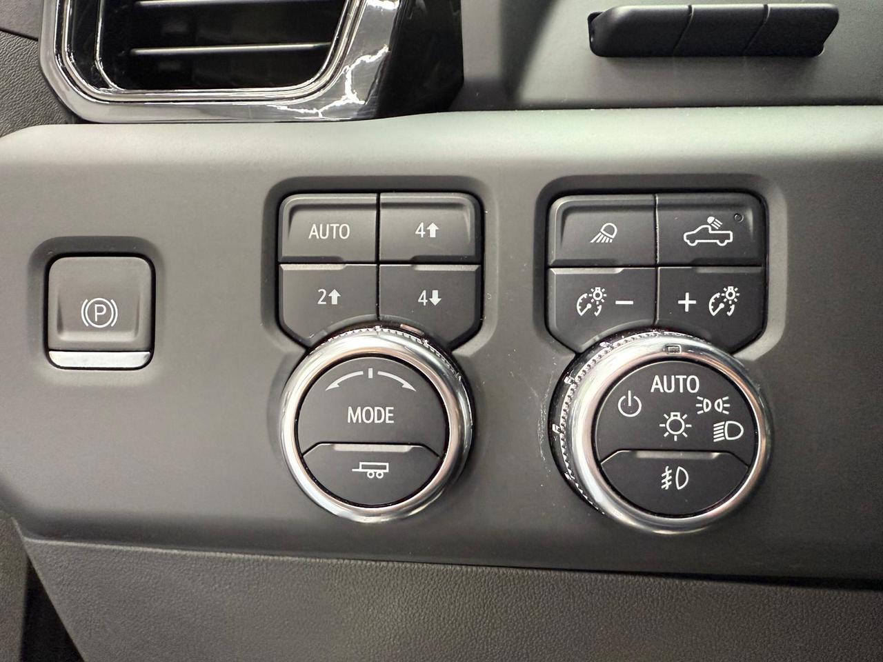 2023 GMC Sierra 1500 AT4X | Running Boards | Leather Photo