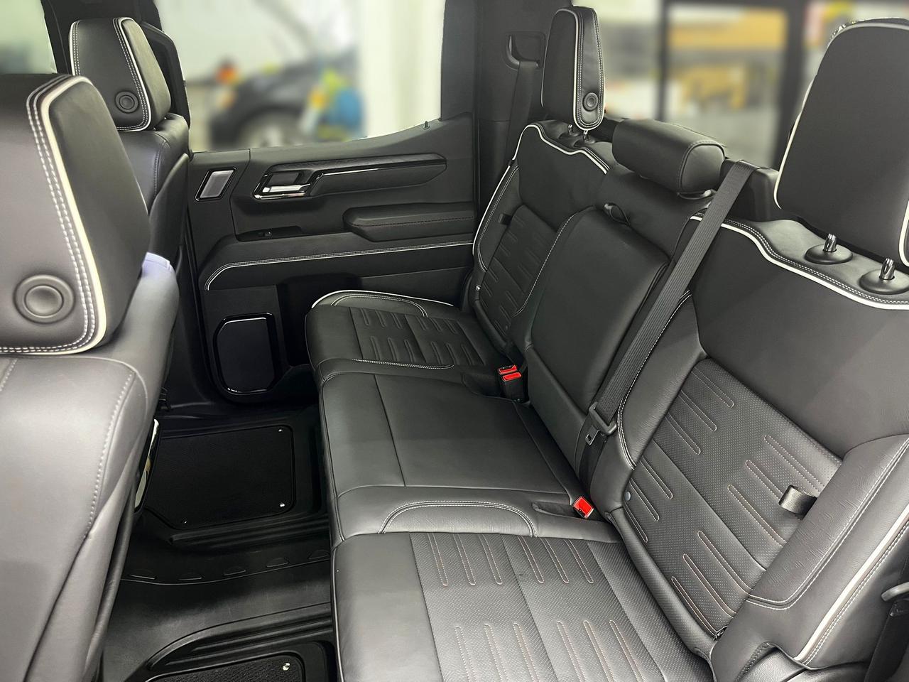 2023 GMC Sierra 1500 AT4X | Running Boards | Leather Photo