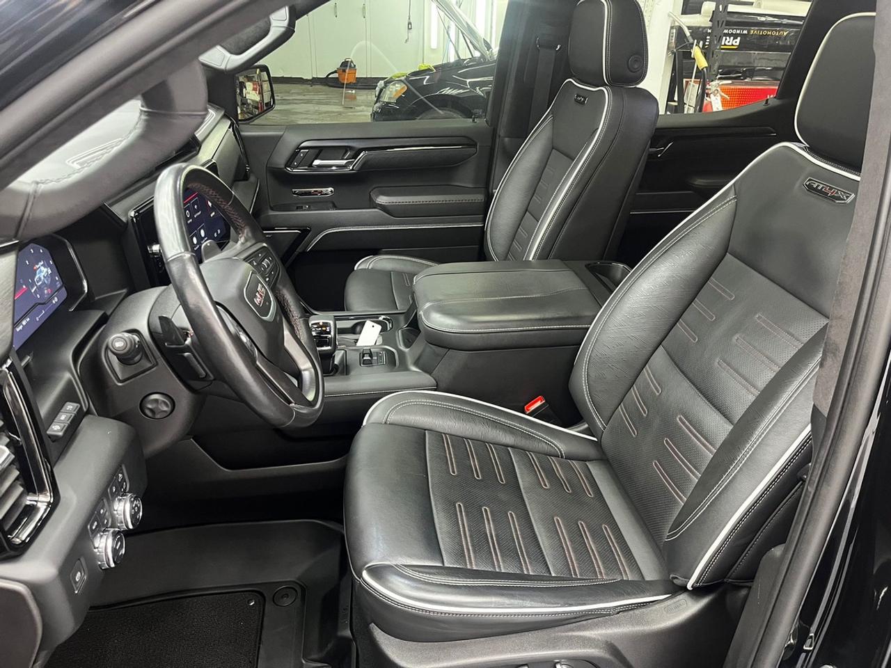 2023 GMC Sierra 1500 AT4X | Running Boards | Leather Photo