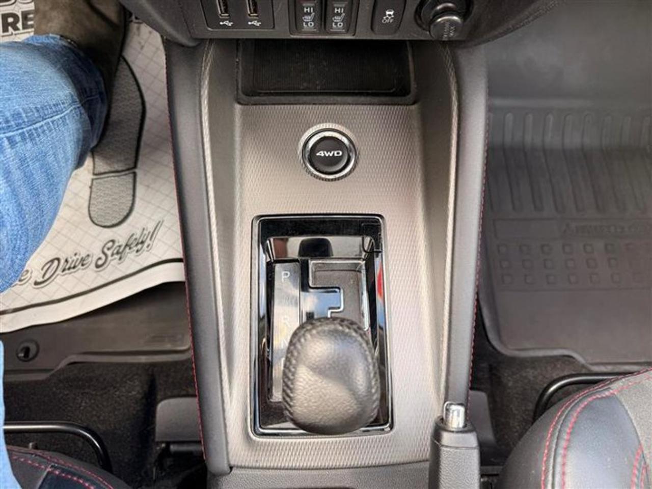 13748646