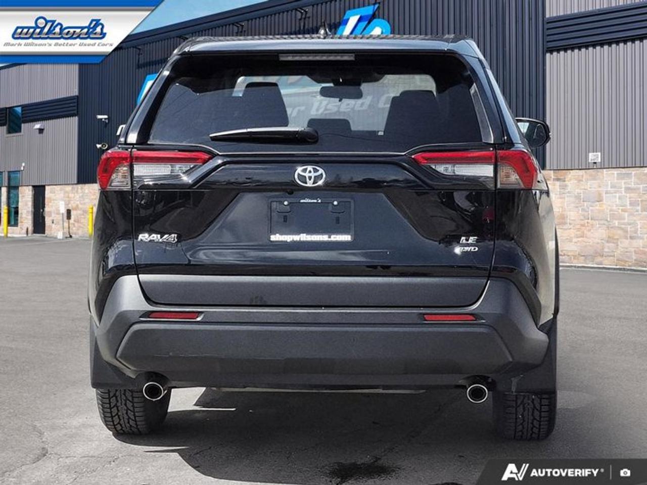 2022 Toyota RAV4 LE AWD | Radar Cruise | Heated Seats | CarPlay + Android | Rear Camera | and More ! Photo