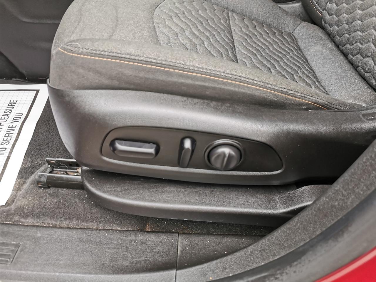 2019 Chevrolet Equinox LT Photo