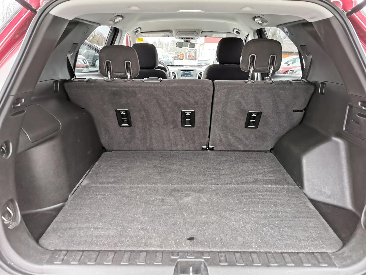 2019 Chevrolet Equinox LT Photo