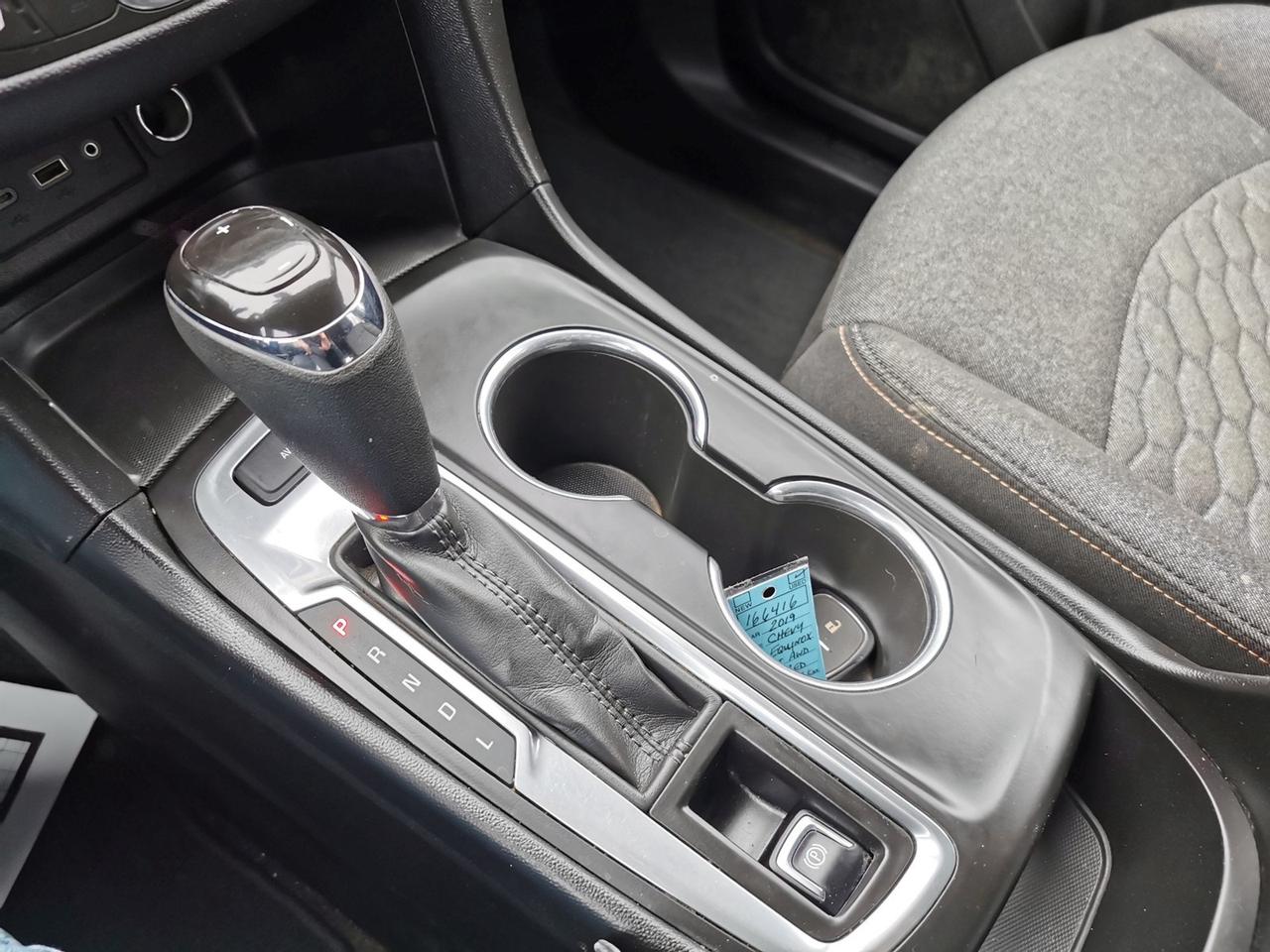 2019 Chevrolet Equinox LT Photo