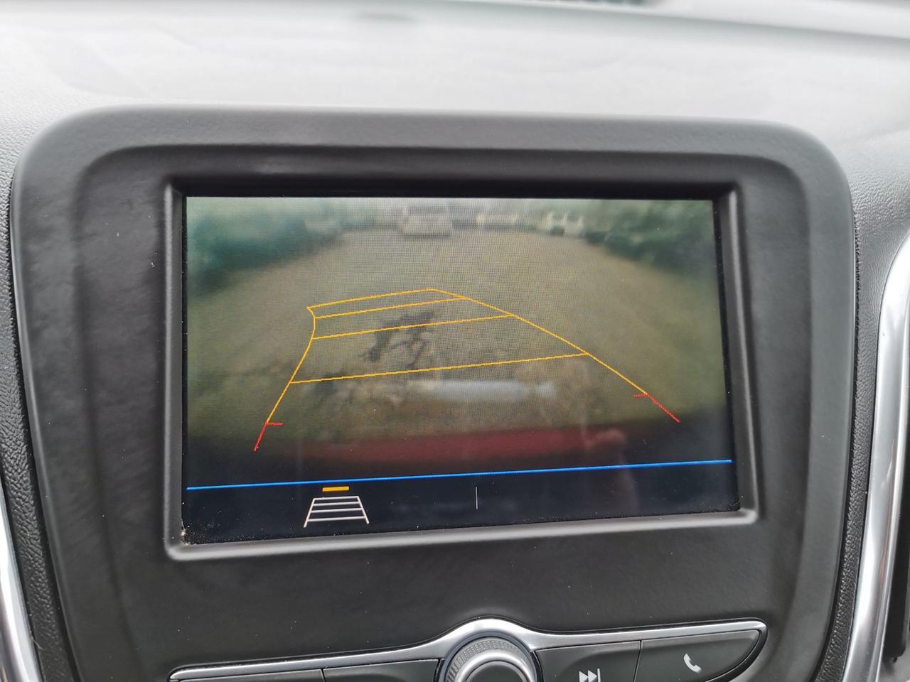 2019 Chevrolet Equinox LT Photo