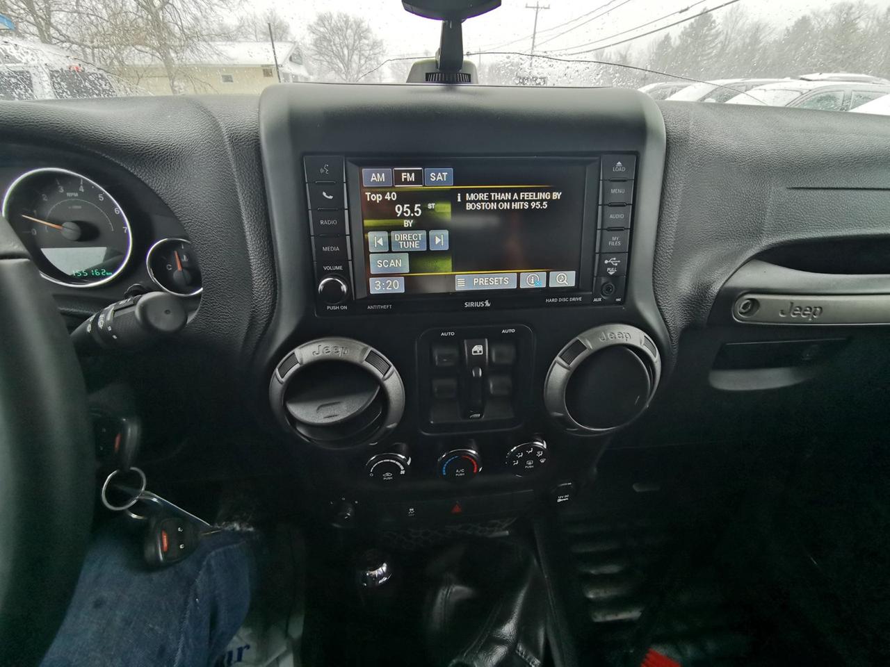 2017 Jeep Wrangler UNLIMITED SPORT Photo