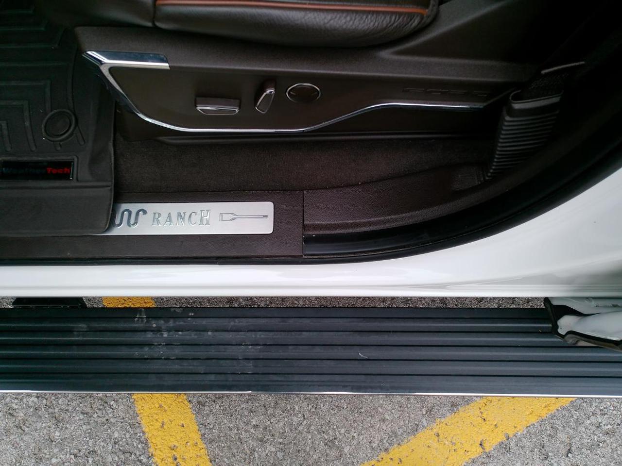 2022 Ford F-150 HYBRID King Ranch 4WD SuperCrew 5.5' Box Photo