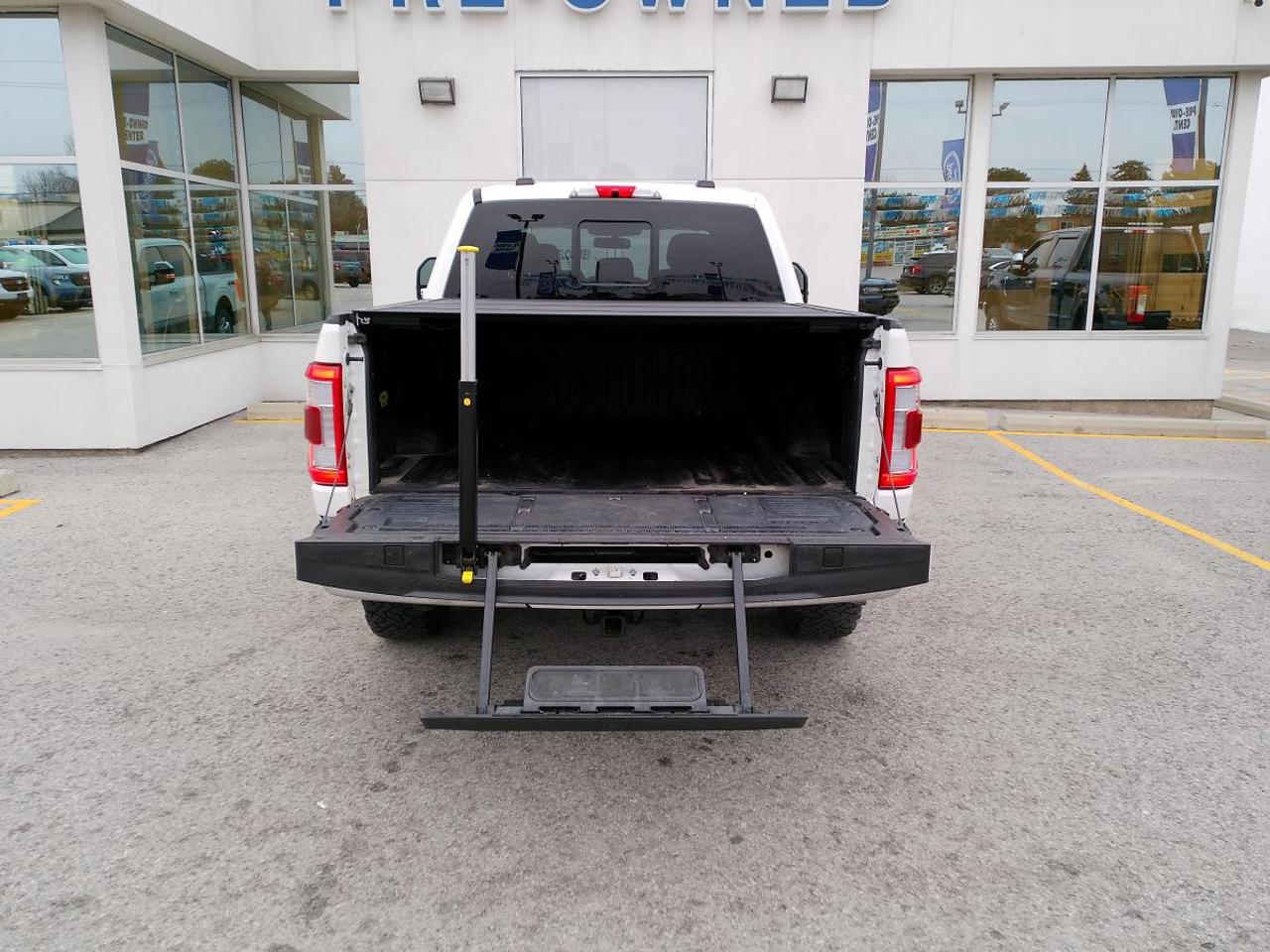 2022 Ford F-150 HYBRID King Ranch 4WD SuperCrew 5.5' Box Photo