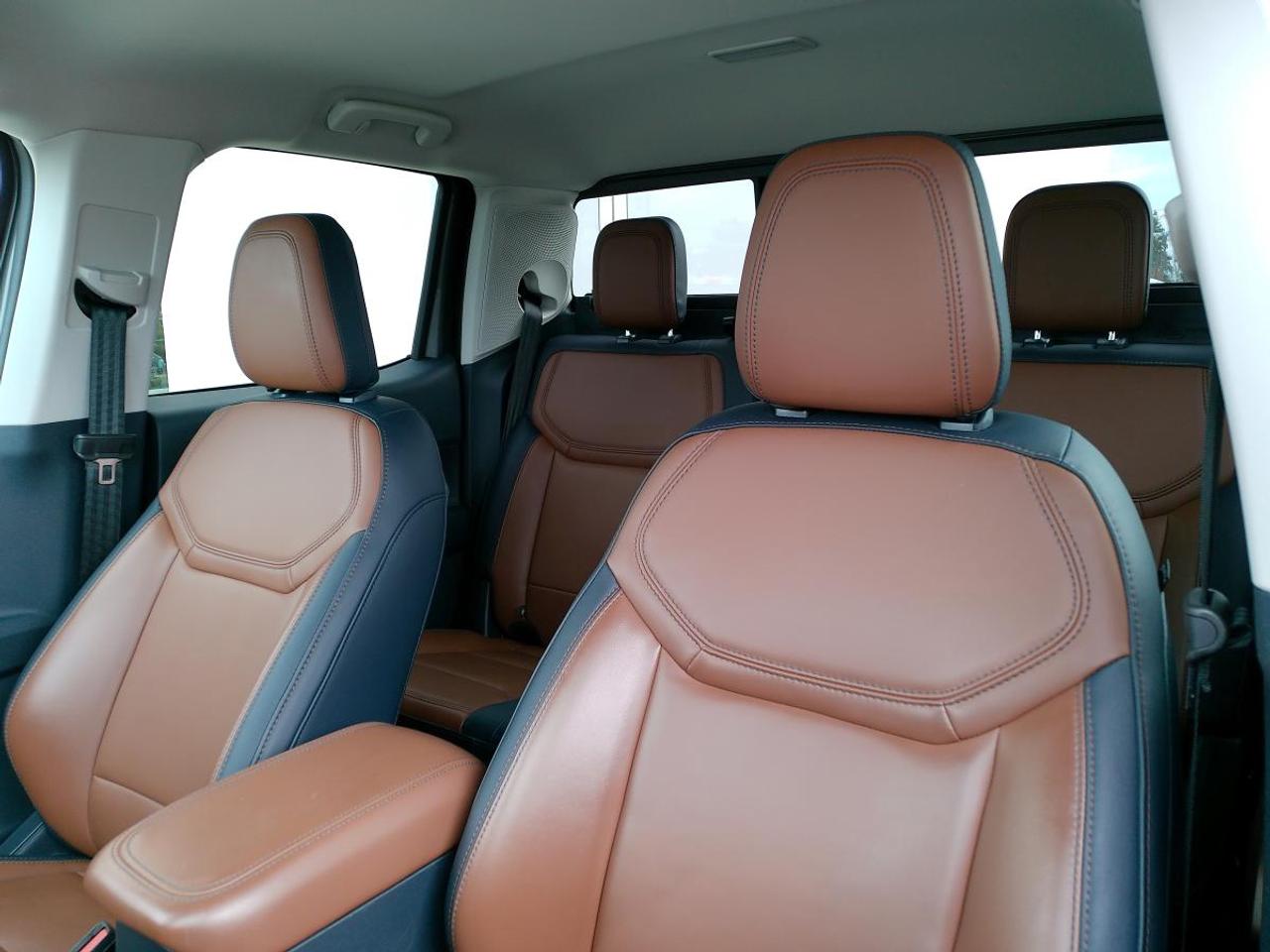 2024 Ford Maverick Hybrid LARIAT FWD SuperCrew Photo