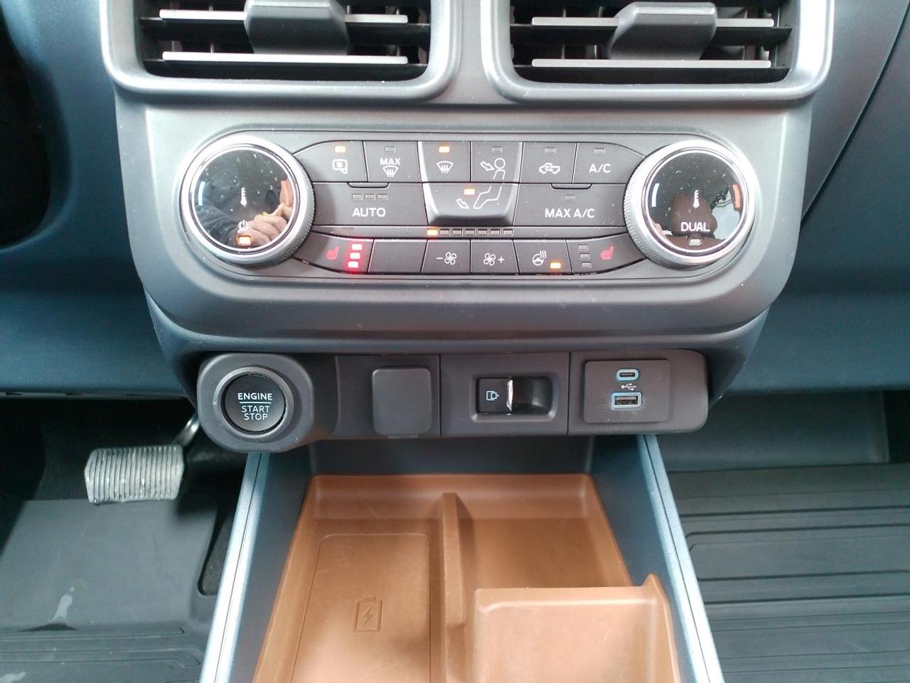 2024 Ford Maverick Hybrid LARIAT FWD SuperCrew Photo