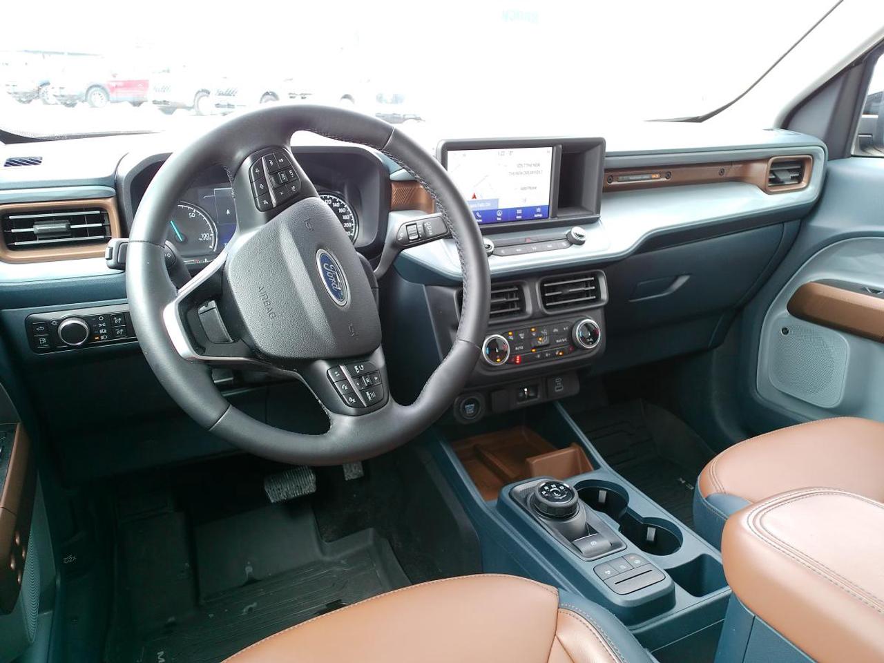 2024 Ford Maverick Hybrid LARIAT FWD SuperCrew Photo