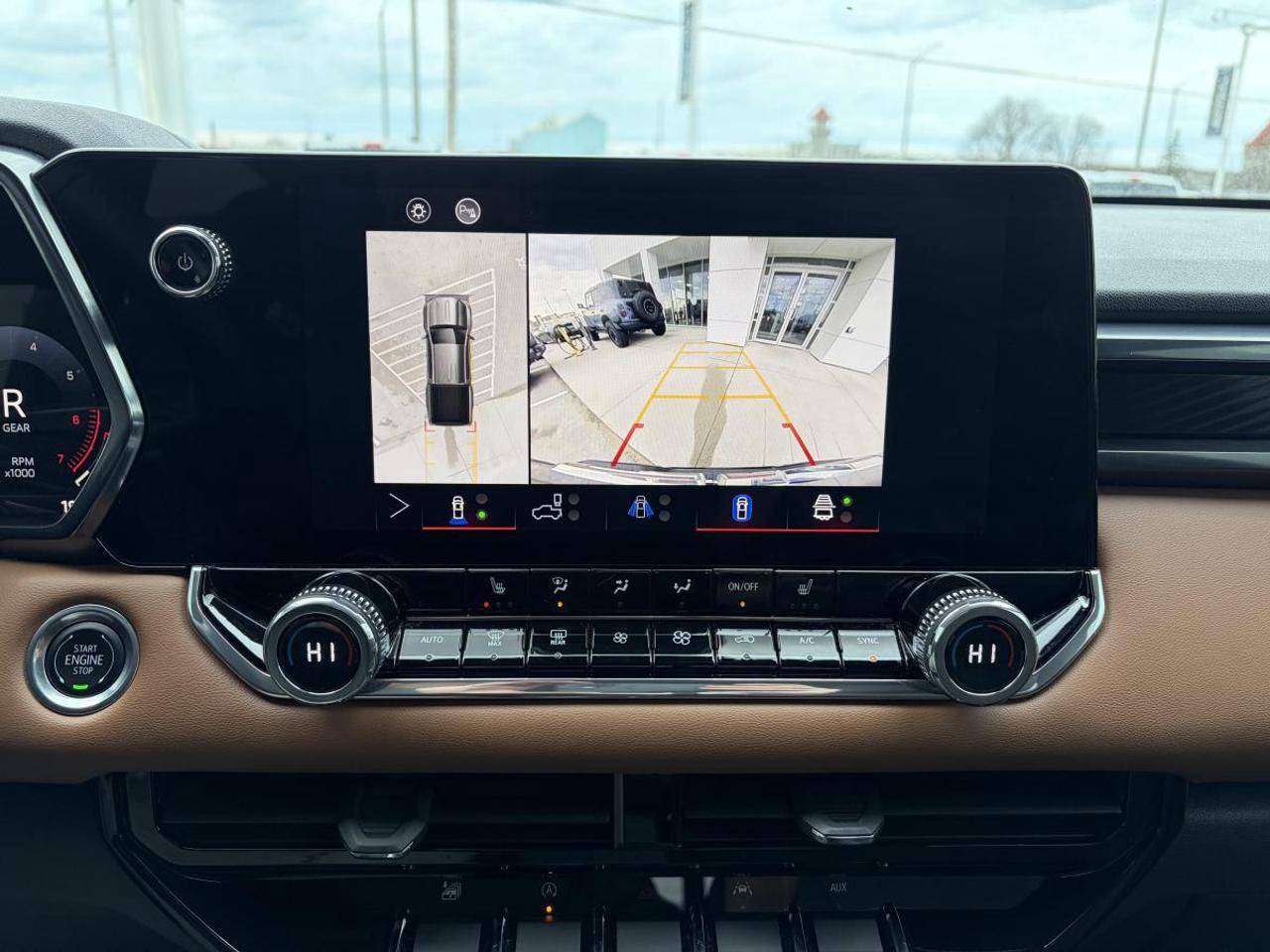 2024 GMC Canyon AT4 Photo