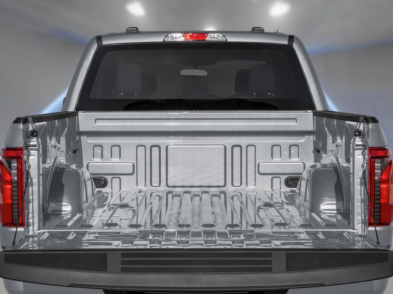 2026 Ford F-150 HYBRID XLT Photo