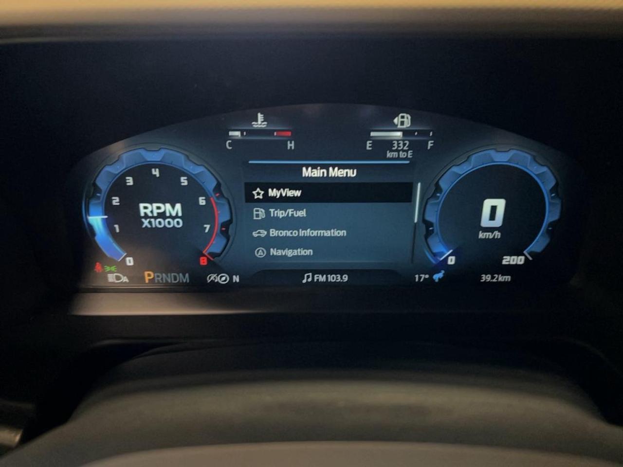 13749054