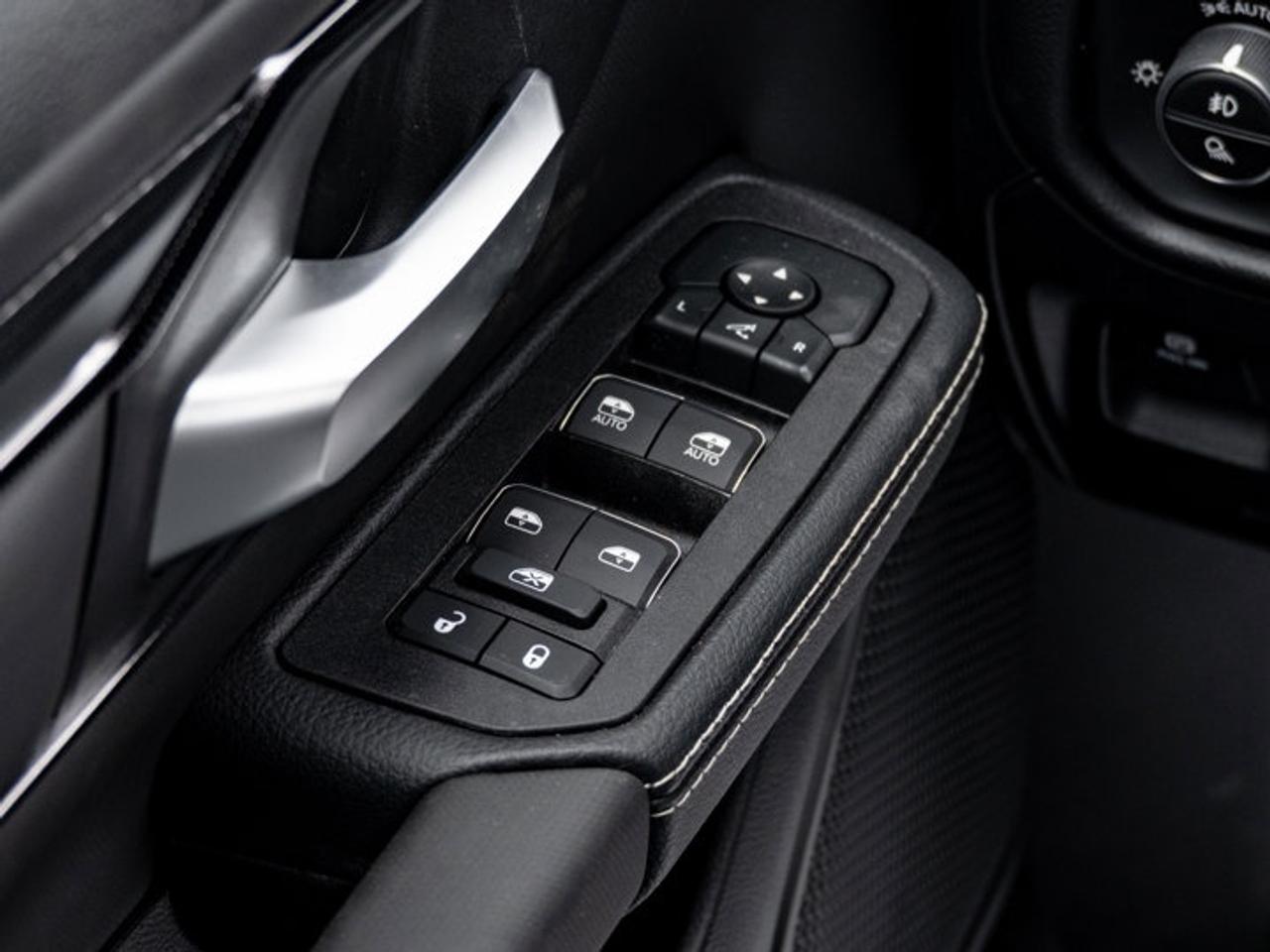 2026 RAM 1500 SPORT Photo