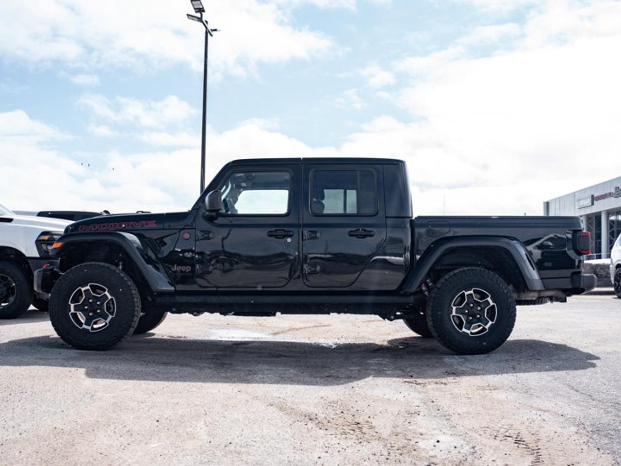 2022 Jeep Gladiator Mojave Photo
