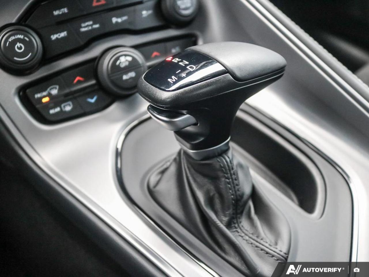 2023 Dodge Challenger GT Photo