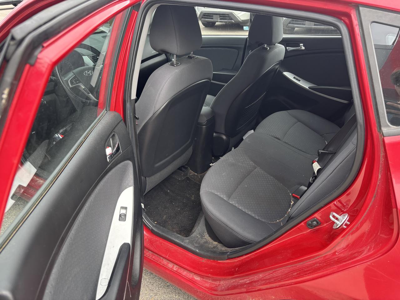 2014 Hyundai Accent GLS Photo