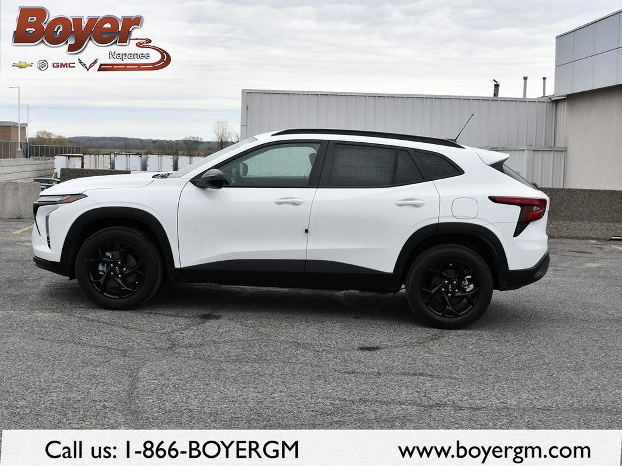 2026 Chevrolet Trax Fwd 4dr Lt Photo2