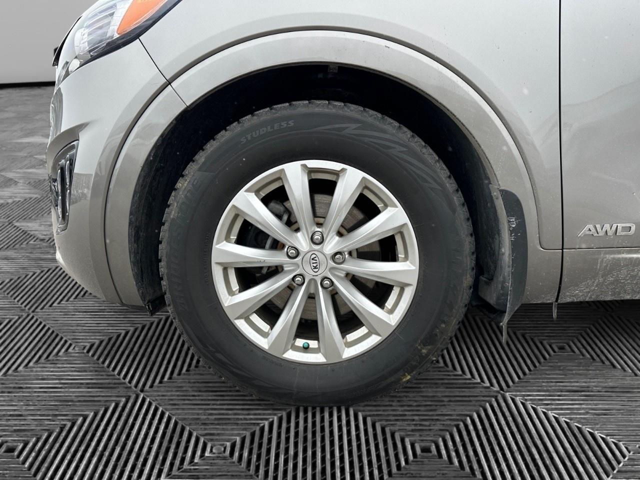 2017 Kia Sorento AWD 4dr SX Turbo Photo