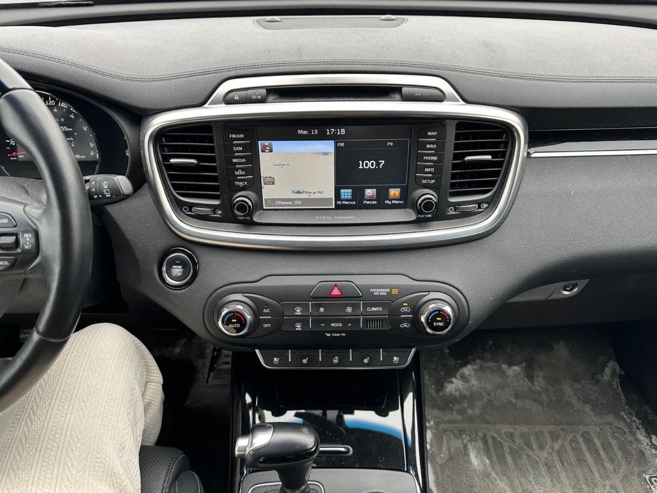 2017 Kia Sorento AWD 4dr SX Turbo Photo