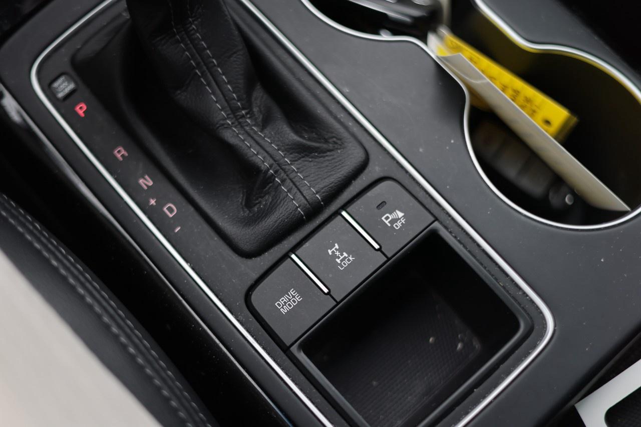 2017 Kia Sorento AWD 4dr SX Turbo Photo