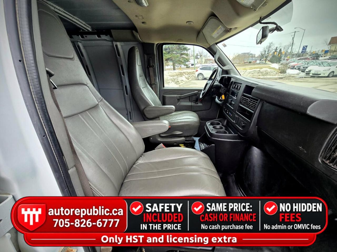 2021 GMC Savana G2500 Extended 155" Certified One Owner No Acciden Photo