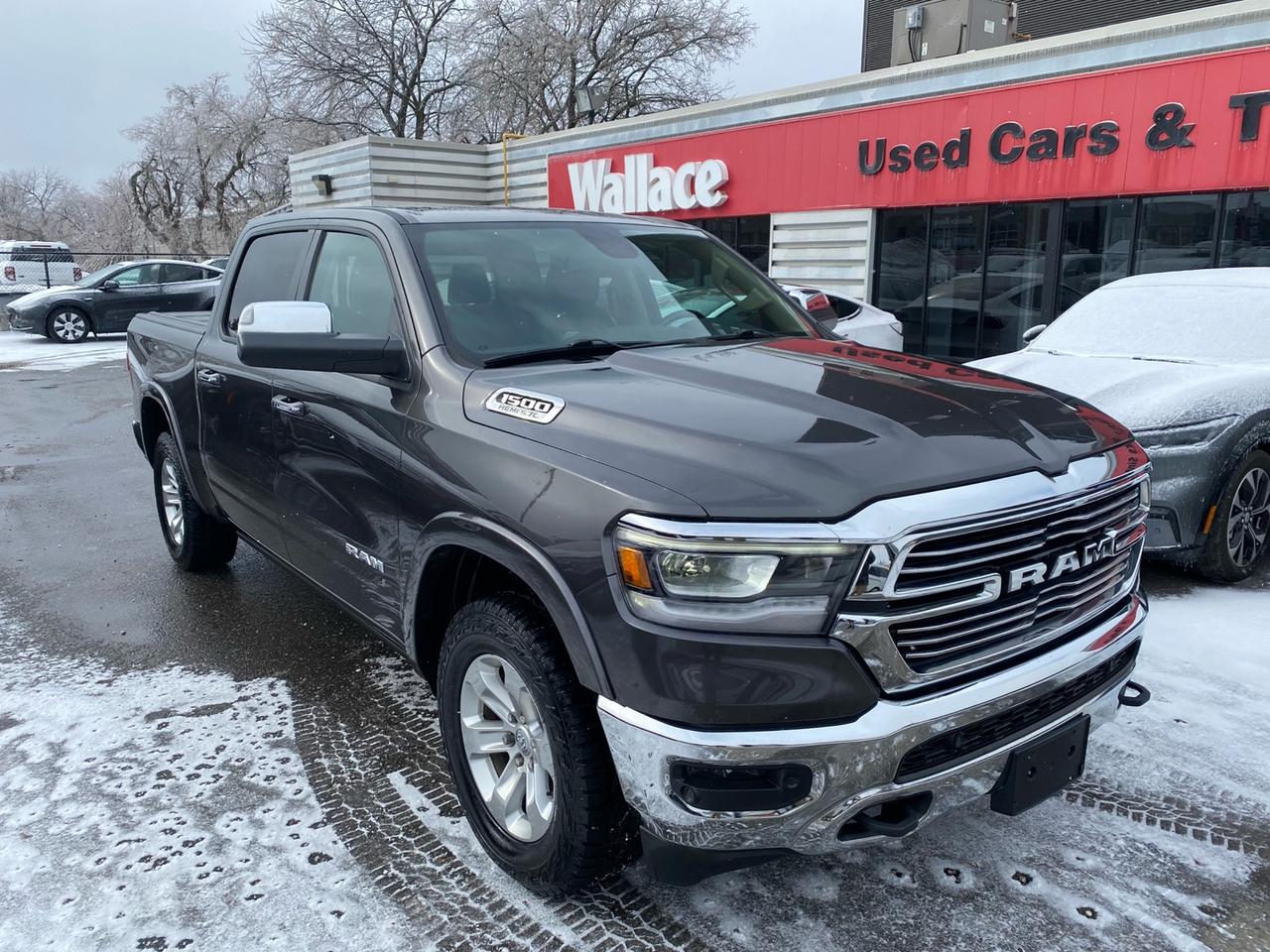 2019 RAM 1500 Laramie | Crew Cab | NAV | Heated/Vented Leather Seats Photo0