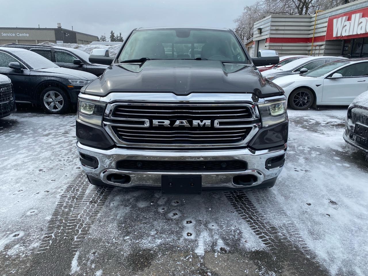 2019 RAM 1500 Laramie | Crew Cab | NAV | Heated/Vented Leather Seats Photo