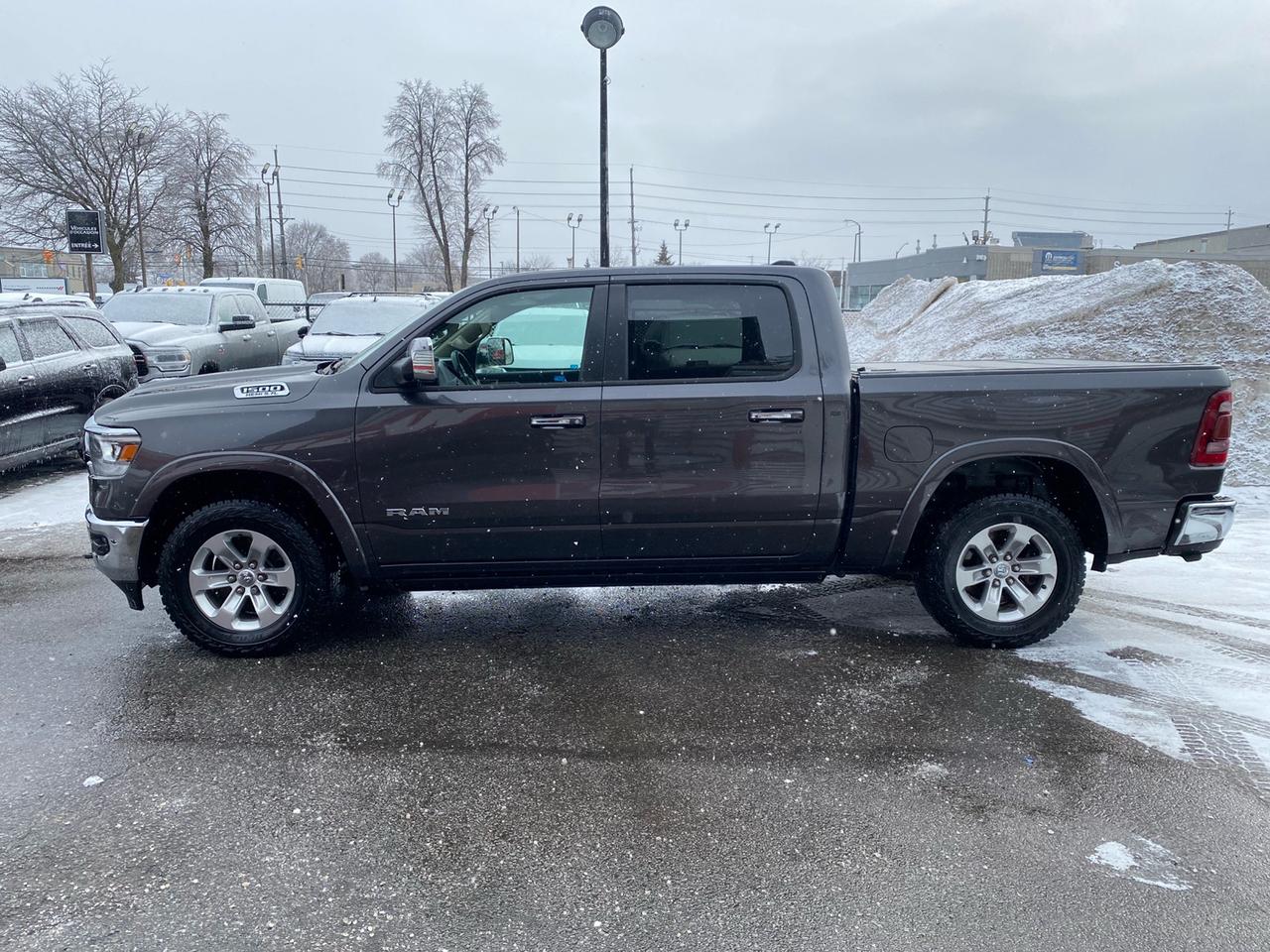 2019 RAM 1500 Laramie | Crew Cab | NAV | Heated/Vented Leather Seats Photo