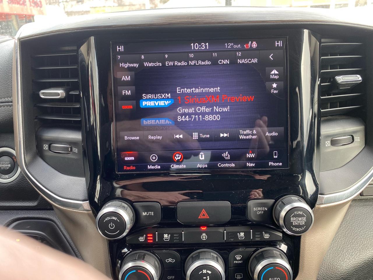 2019 RAM 1500 Laramie | Crew Cab | NAV | Heated/Vented Leather Seats Photo