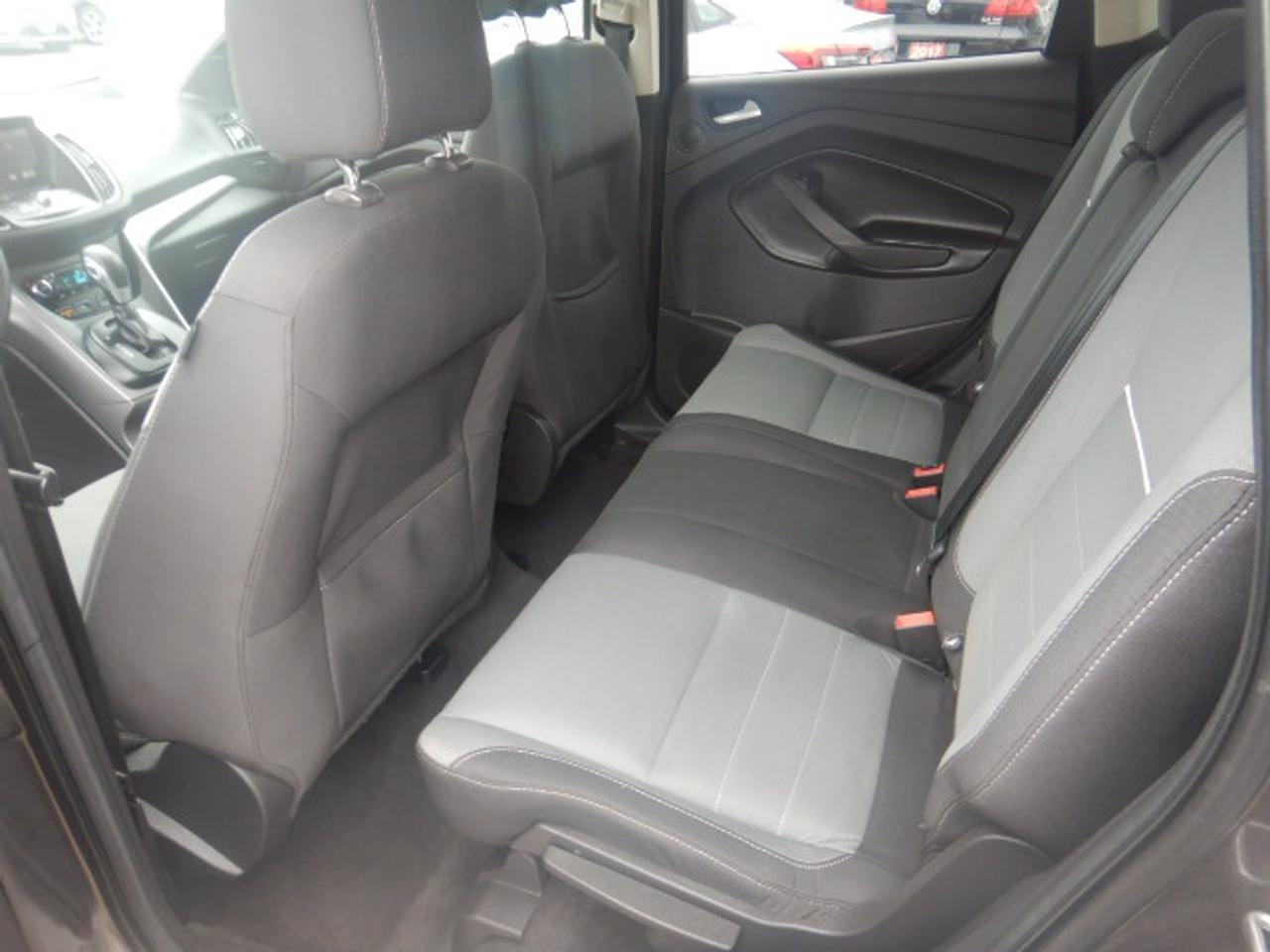 2015 Ford Escape SE Photo