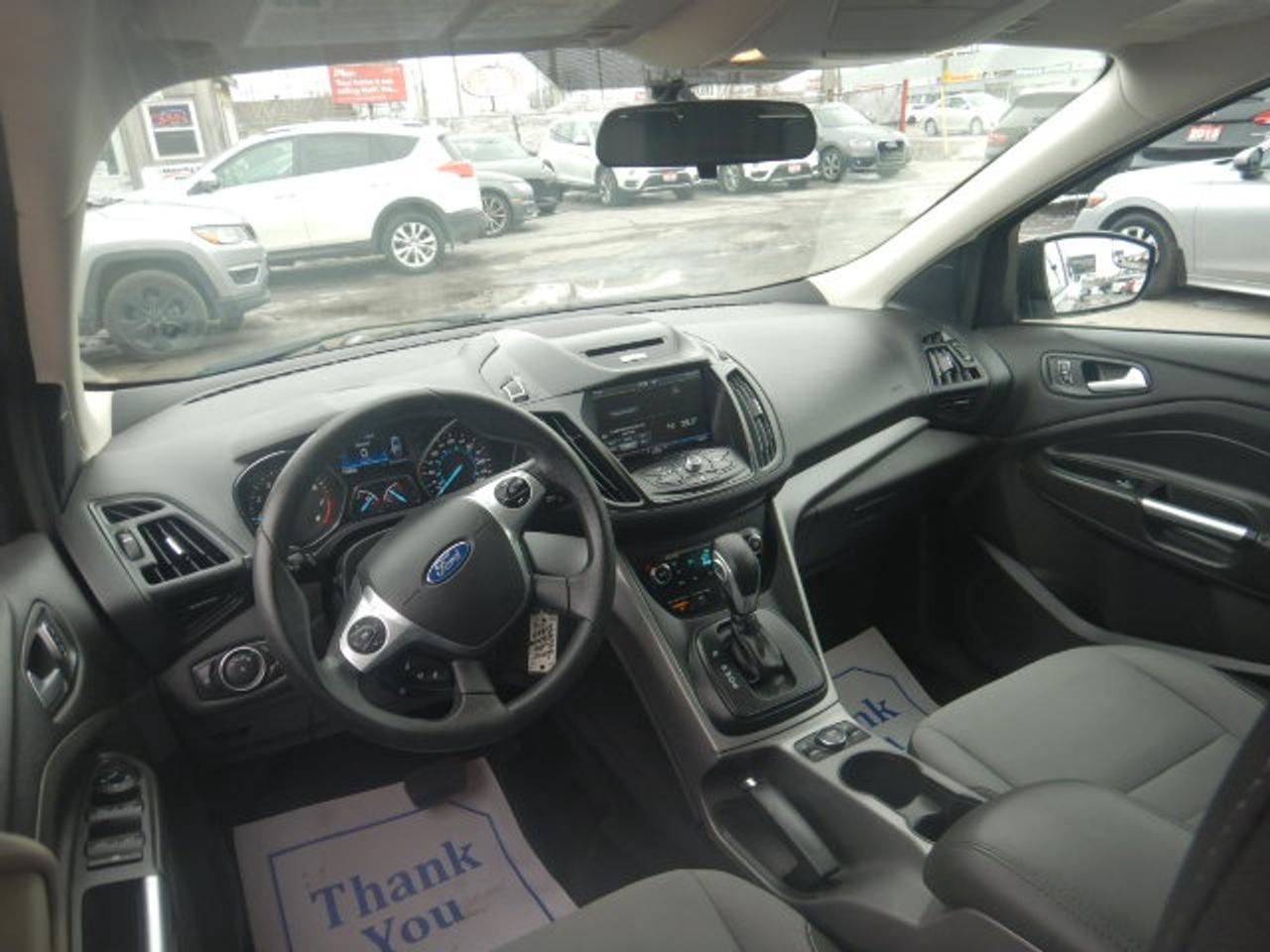 2015 Ford Escape SE Photo