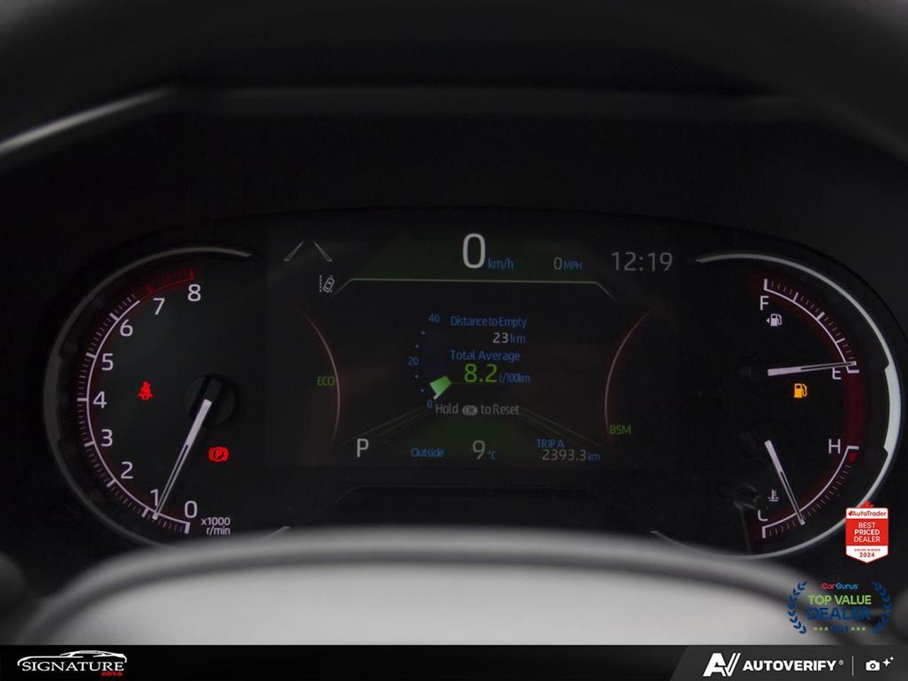 2025 Toyota RAV4 LE AWD  No Accident Carplay BSM Htd Seats Photo