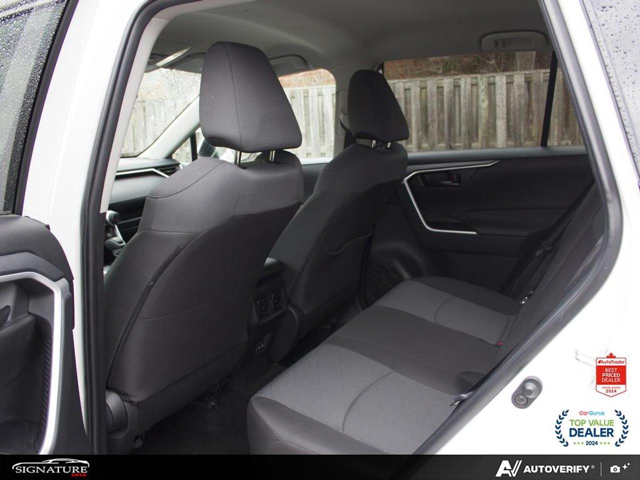 2025 Toyota RAV4 LE AWD  No Accident Carplay BSM Htd Seats Photo