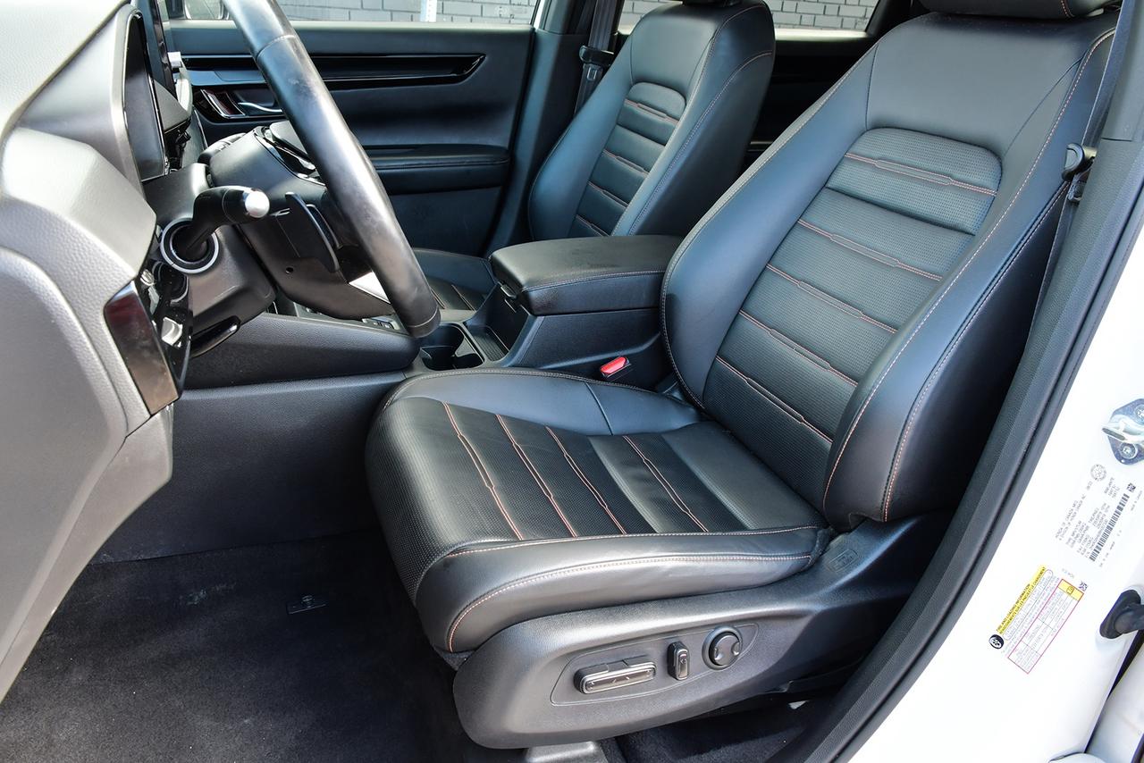 2024 Honda CR-V Hybrid Touring AWD No Accident Navigation Sunroof Leather Photo