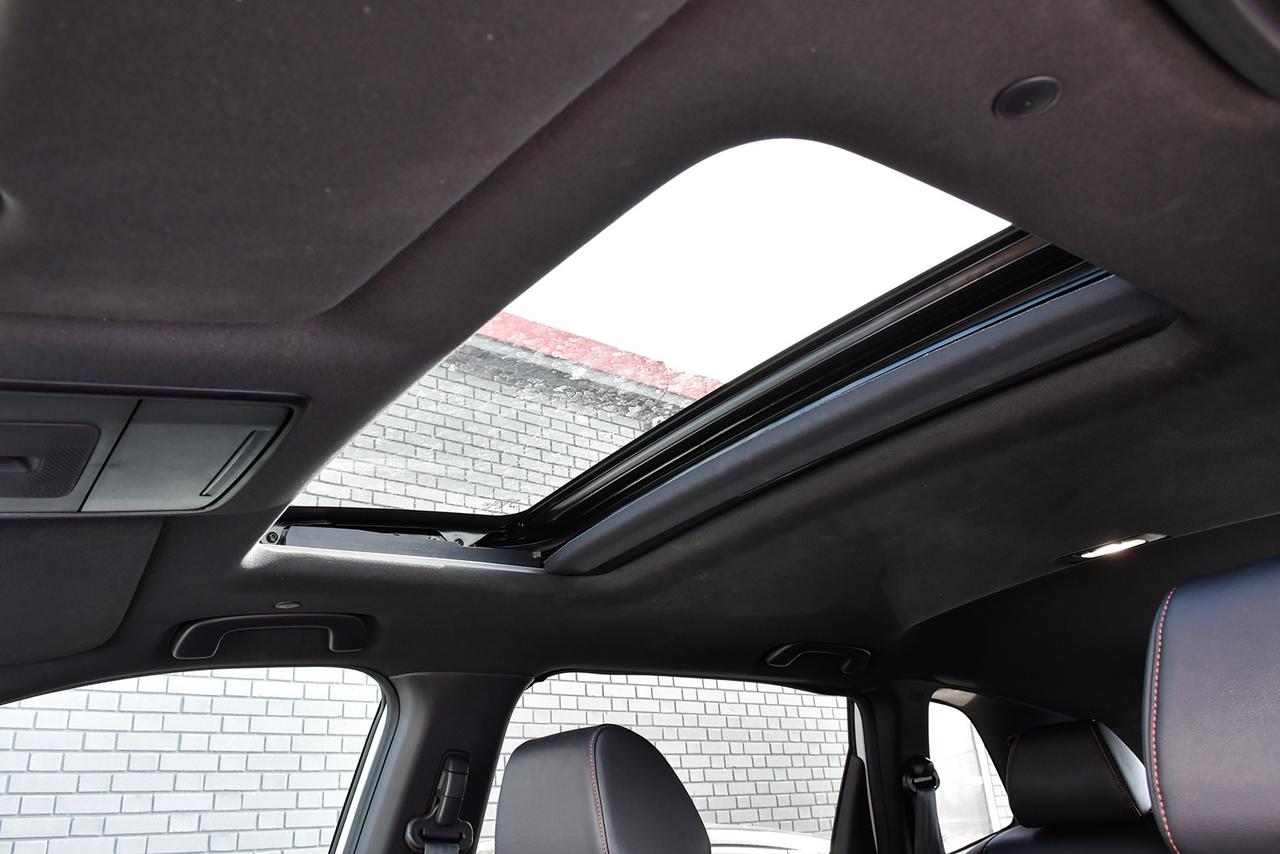 2024 Honda CR-V Hybrid Touring AWD No Accident Navigation Sunroof Leather Photo