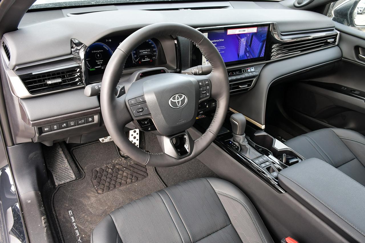 2025 Toyota Camry HYBRID XSE No Accident 360Cam Panoroof Leather ACC Photo