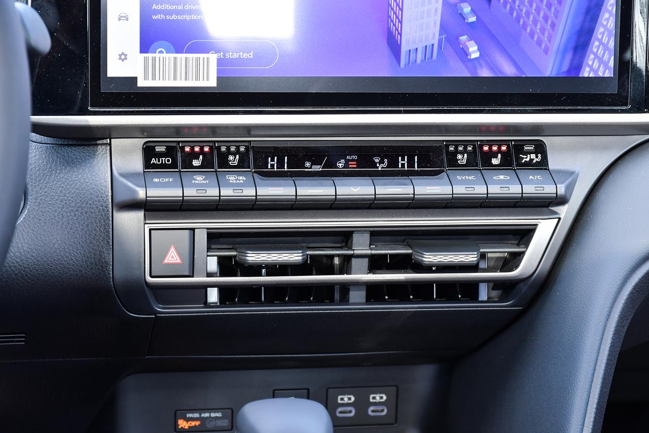 2025 Toyota Camry HYBRID XSE No Accident 360Cam Panoroof Leather ACC Photo