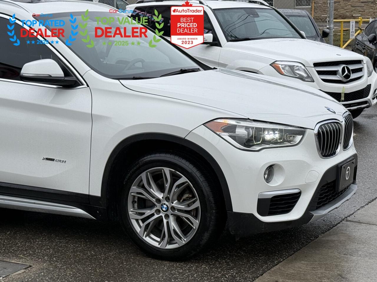 2017 BMW X1 | PREMIUM PKG | HUD | PANO | NAVI | BACK UP CAMERA Photo