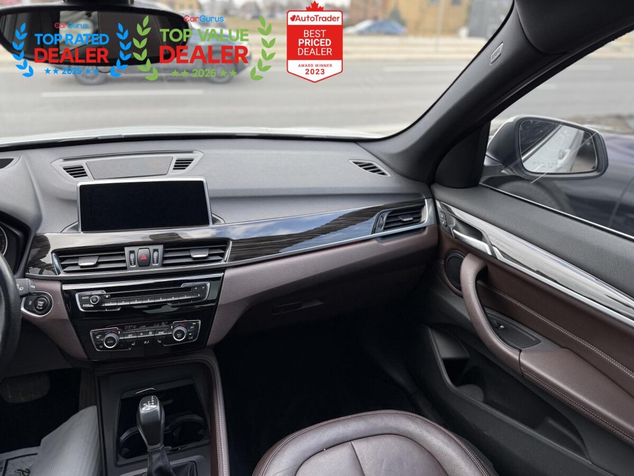 2017 BMW X1 | PREMIUM PKG | HUD | PANO | NAVI | BACK UP CAMERA Photo