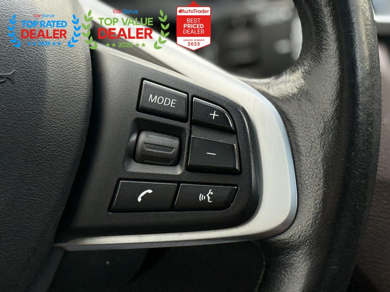 2017 BMW X1 | PREMIUM PKG | HUD | PANO | NAVI | BACK UP CAMERA Photo