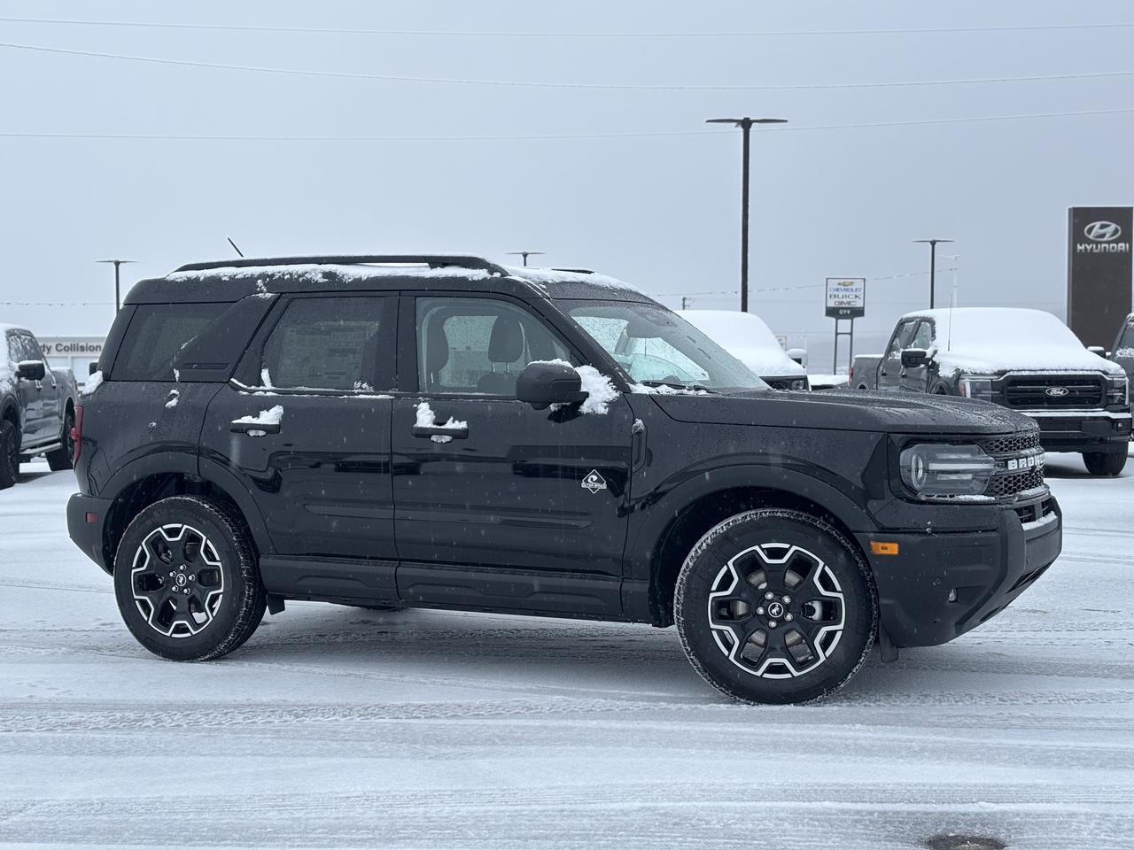 2026 Ford Bronco Sport Outer Banks® Photo0