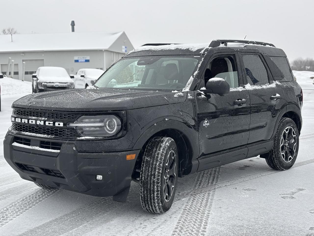 2026 Ford Bronco Sport Outer Banks® Photo1