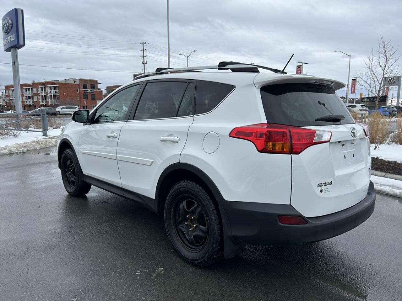 2014 Toyota RAV4 XLE  - Sunroof -  Heated Seats Photo