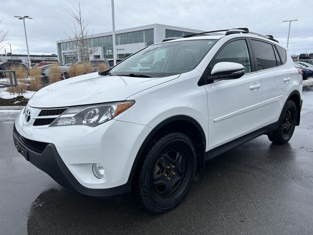 2014 Toyota RAV4 XLE  - Sunroof -  Heated Seats Photo