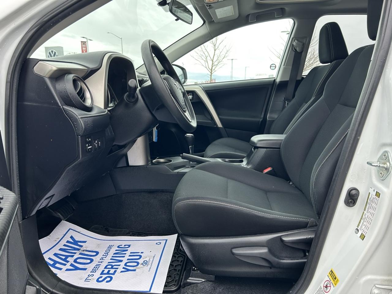 2014 Toyota RAV4 XLE  - Sunroof -  Heated Seats Photo