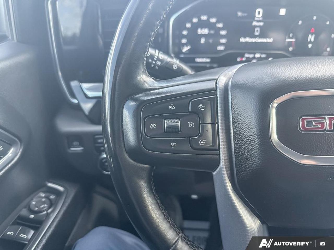 2023 GMC Sierra 1500 ELEVATION / 5.3L V8 / HTD SEATS / TOW PACK / CREW Photo