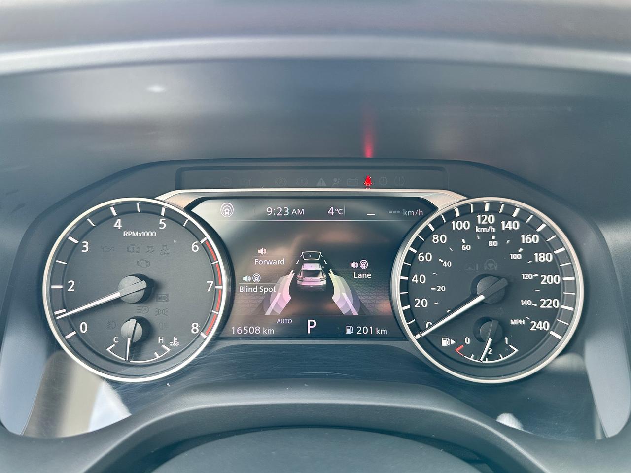 2023 Nissan Rogue SV Midnight AWD PanoRoof HTD-LTHR SkyCam Dual-A/C Photo