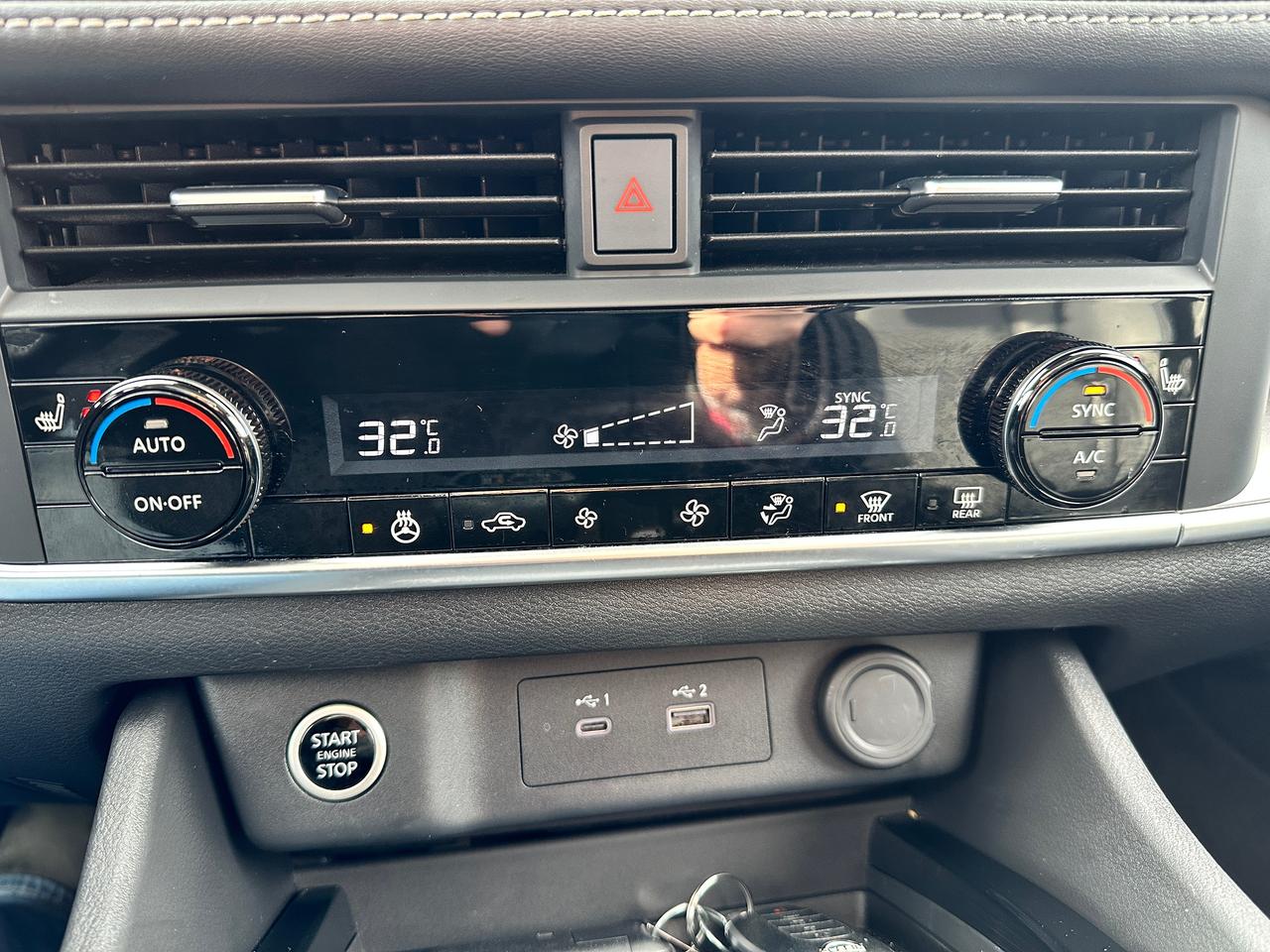 2023 Nissan Rogue SV Midnight AWD PanoRoof HTD-LTHR SkyCam Dual-A/C Photo